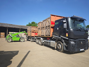 Photo n°3 de STC ( société transports Claude ) à Carhaix-Plouguer (Société de transport routier)
