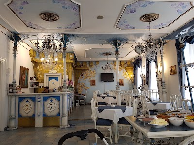 Photos of Hotel William