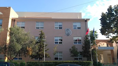 Gjimnazi Qemal Stafa