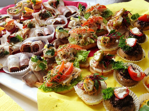 De mobiele Kok | catering utrecht | cateraar aan huis | catering op locatie | catering houten - Thumbnail