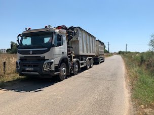 Photo n°5 de Transport Giraschi à Lecci (Société de transport routier)