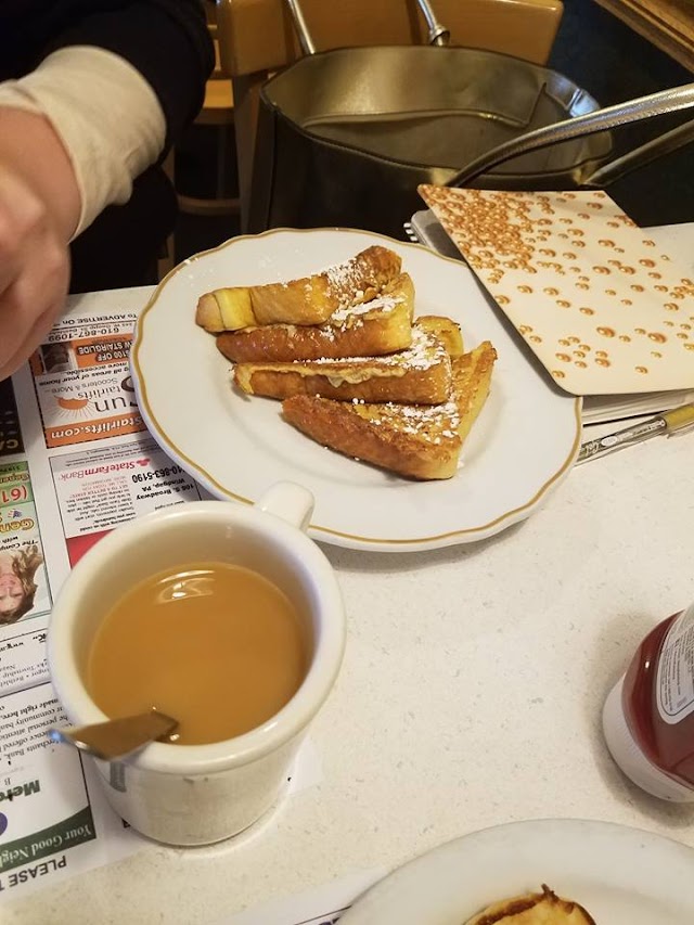 Gap Diner