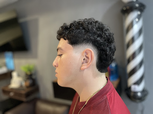 Colis Barber shop