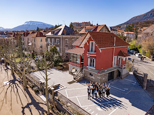 Photo n°13 de Sixième Avenue Gap / Savines-le-lac à Gap (Agence immobilière)
