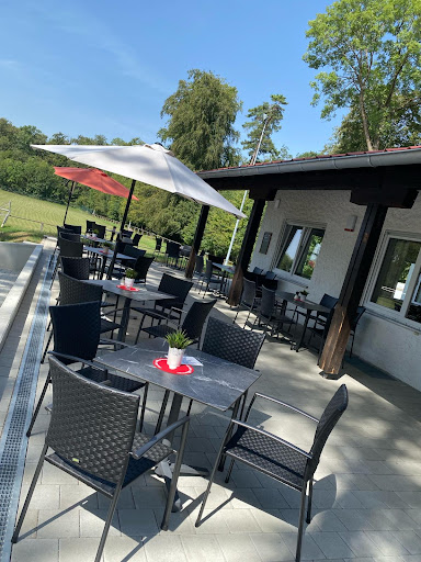 Petra's Café