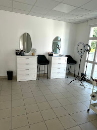 Photo n°21 de Le jour J à Évreux (Maquilleur.euse)