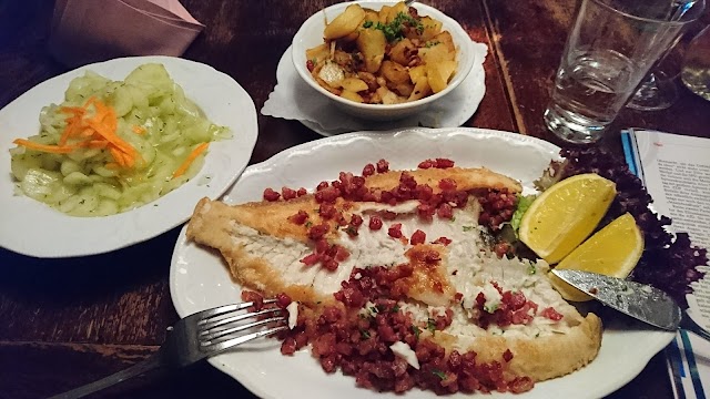 Hotel & Landhaus Kastanie