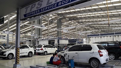 Photos of Toyota Surabaya: Ibn