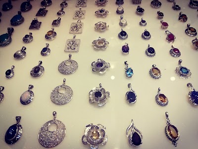 Photos of Classical Gold And Silver Handicraft