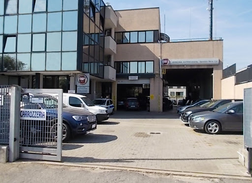 Service new car snc - officina meccanica, carrozzeria, gommista, soccorso stradale, noleggio auto - Thumbnail