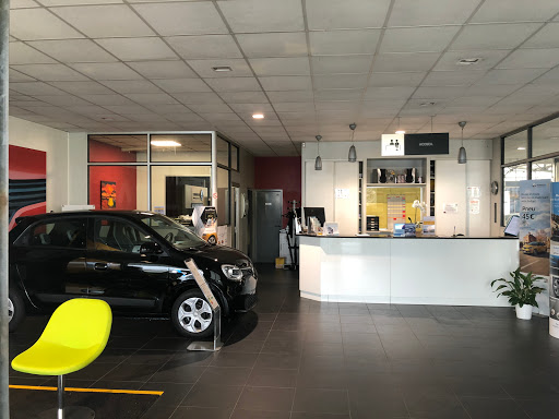 RENAULT - Garage GROSSET - Thumbnail