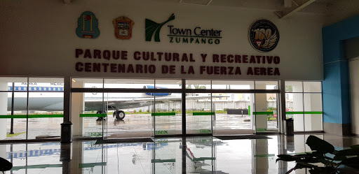Parque Cultural Y Recreativo Centenario De La Fuerza Aerea.