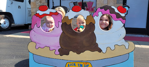 Lick'em Up Ice Cream - Thumbnail