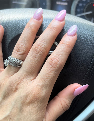 L'amour Nails and Spa - Thumbnail