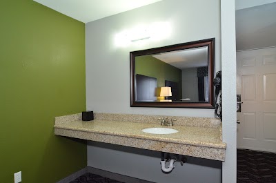 Photos of Rodeway Inn & Suites Downtown North