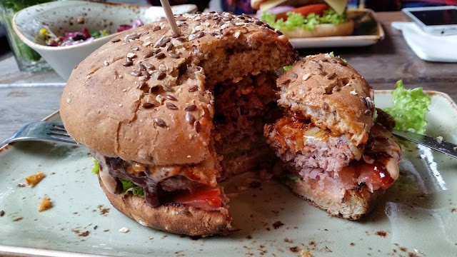 HANS IM GLÜCK - Burgergrill