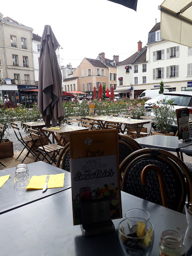 Photo 8 - Restaurant « Yummy House » Fontainebleau