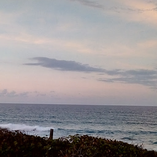 Urb. Brisas Del Mar Isabela PR