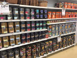 Photo n°1 de Week End Diffusion à Uzerche (Société d'import-export)