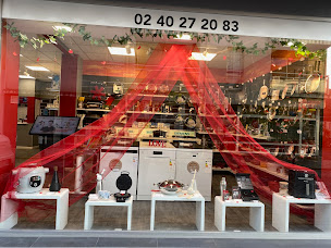 Photo n°4 de PRO&Cie - Ent. Di Gennaro à Saint-Brevin-les-Pins (Service de réparation d'appareils électroménagers)