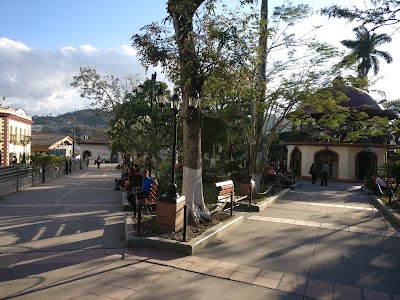 Photos of Caf&eacute; Honor