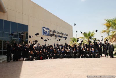 Photos of Box Hill College Kuwait