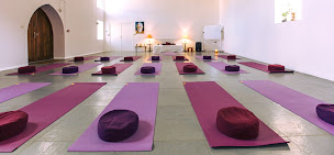 Photo n°22 de Hridaya Yoga France à Saint-Just-d'Avray (Centre de retraite)