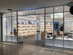 Photo n°1 de Jonak à Puteaux (Magasin de chaussures)