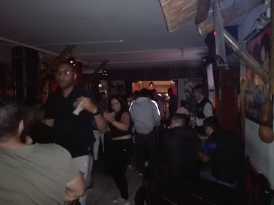 Photos of Barriles Bar
