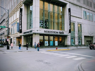 Photos of Nordstrom Rack Chicago Avenue