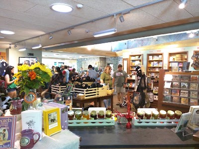 Photos of Oconaluftee Visitor Center