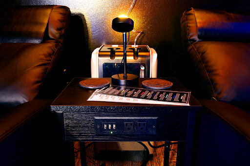Uplift Oxygen Lounge - Thumbnail