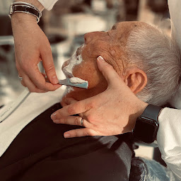 Photo n°26 de Karine Coiffure à Drancy (Salon de coiffure)