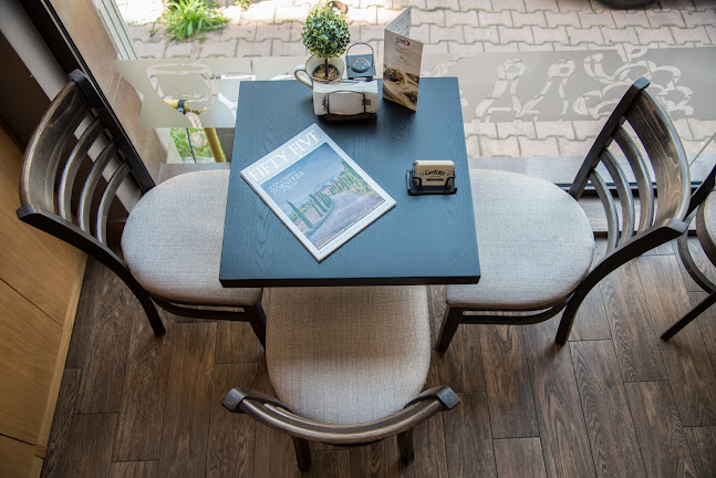 Comentarii opinii despre Enoteca Wine & Friends