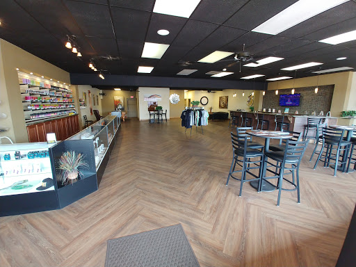 McE's Vapor Lounge - Thumbnail