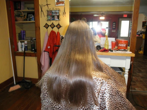 Susie's Little Shop of Hair Cuts-Barber Shop