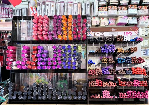 COLOR BEAUTY. COSMETICOS Y TRATAMIENTOS