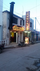 BRASAS PUB RESTAURANT PARRILLERIA PIZZERIA VINOS Y MAS... 9