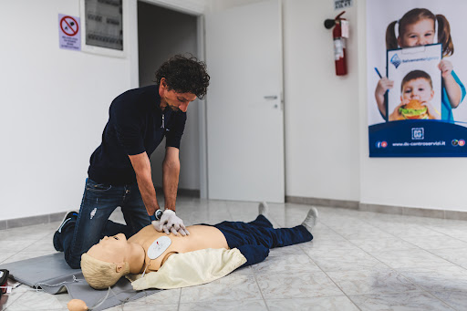 SOCIETÀ NAZIONALE SALVAMENTO SEZIONE CAPO DI LEUCA - Thumbnail