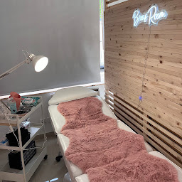 Photo n°4 de Ongles & beauté by Amandine à Halluin (Institut de bronzage)