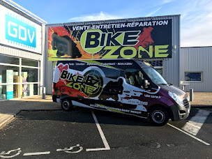 Photo n°4 de Bike Zone à Saint-Benoît (Magasin de motos)