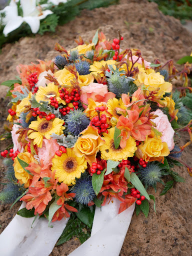 Prom de la Fleur by Hannes Schrader - Thumbnail