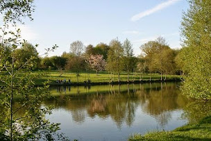 Photo n°1 de Domaine du Lac PRL & Camping, Auberge à Blangy-le-Château (Karaoké vidéo)