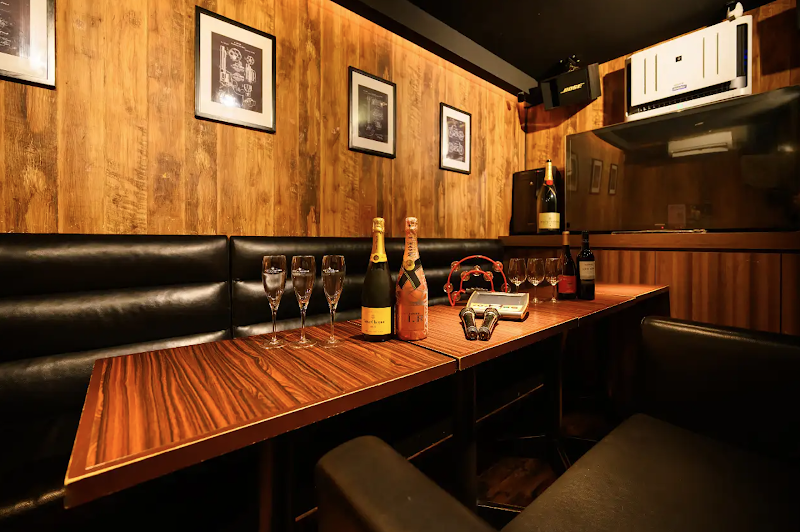 MUSE BAR 恵比寿駅前本店