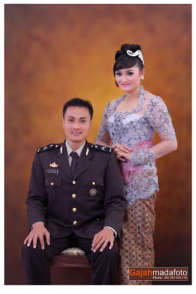 Photos of Tiara Ayu Salon & Wedding Service