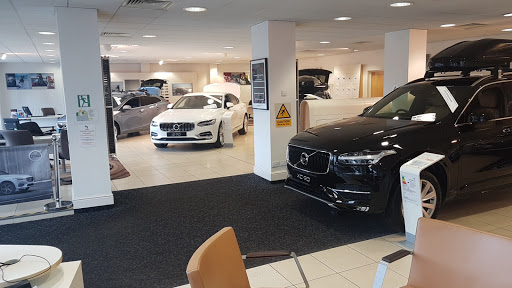 Squire Furneaux Guildford Volvo Cars