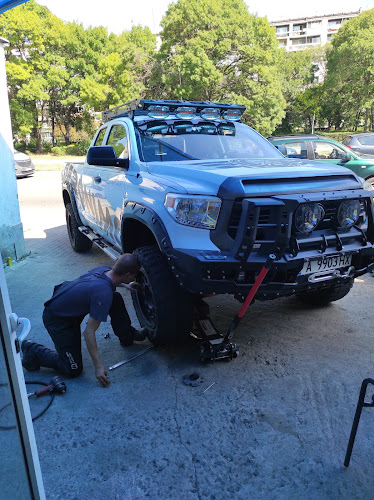 Северна промишлена зона, бул. „Янко Комитов“ 16, г 1, 8000 Бургас