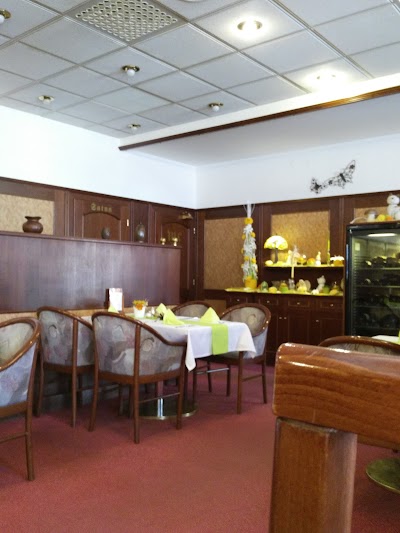 Photos of Hotel Le Caf&eacute;