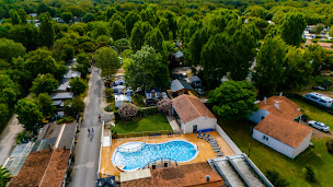 Photo n°10 de Camping Les Cercelles à Saint-Pierre-d'Oléron (Piscine)