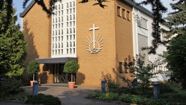 Neuapostolische Kirche Hannover-Herrenhausen photo